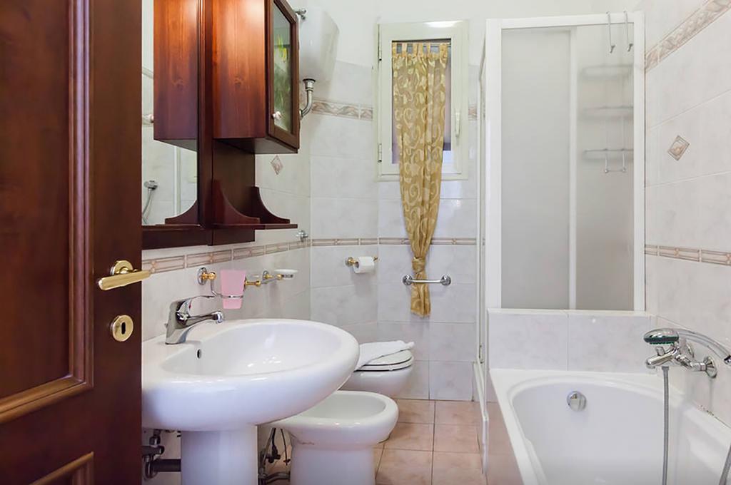 Caterina One O One - Embassy Apartment Roma Exterior foto